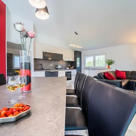 Modern With Pool And Terrace In Villa *